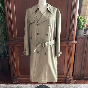 London Fog Men's Double Breasted Trench Coat with Zip-Out Liner and Belt 38 Reg.